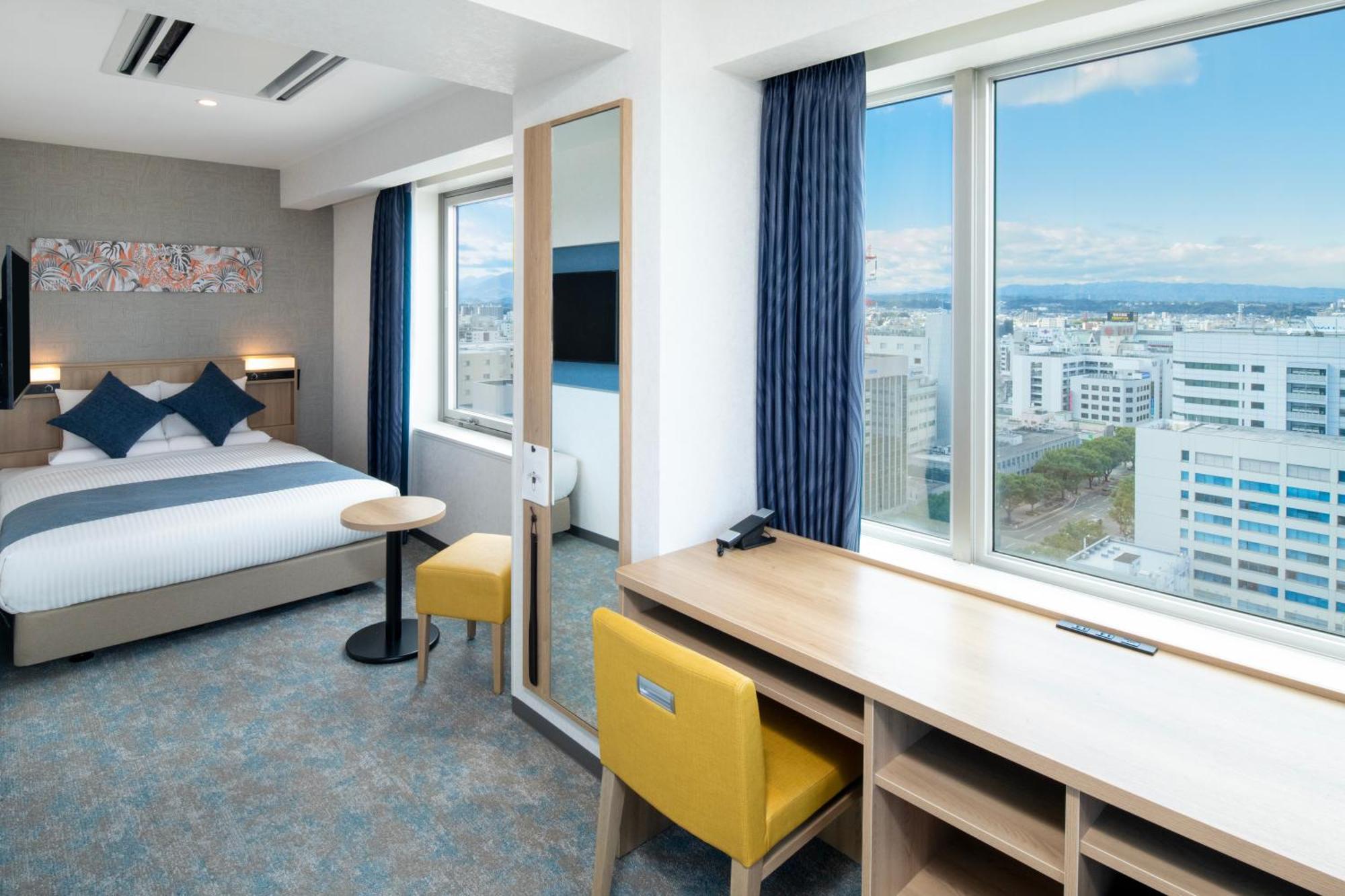 ART HOTEL Miyazaki Sky Tower Zewnętrze zdjęcie